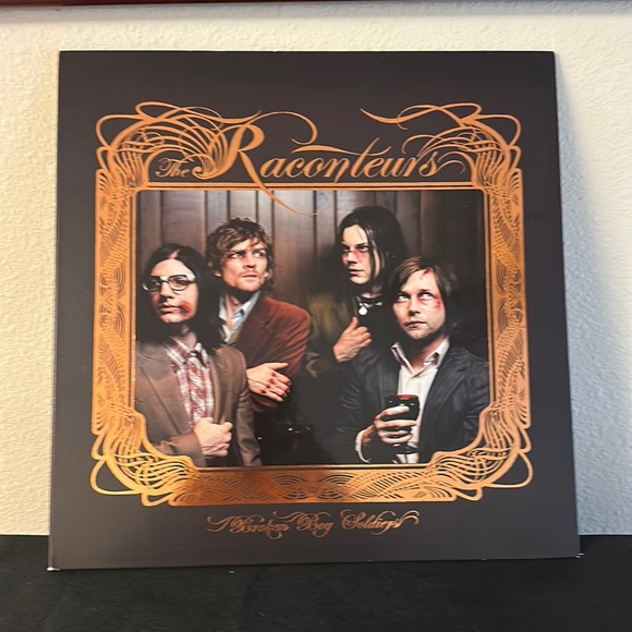 The Raconteurs – Broken Boy Soldiers (Record) Other - The Raconteurs – Broken Boy Soldiers (Record )